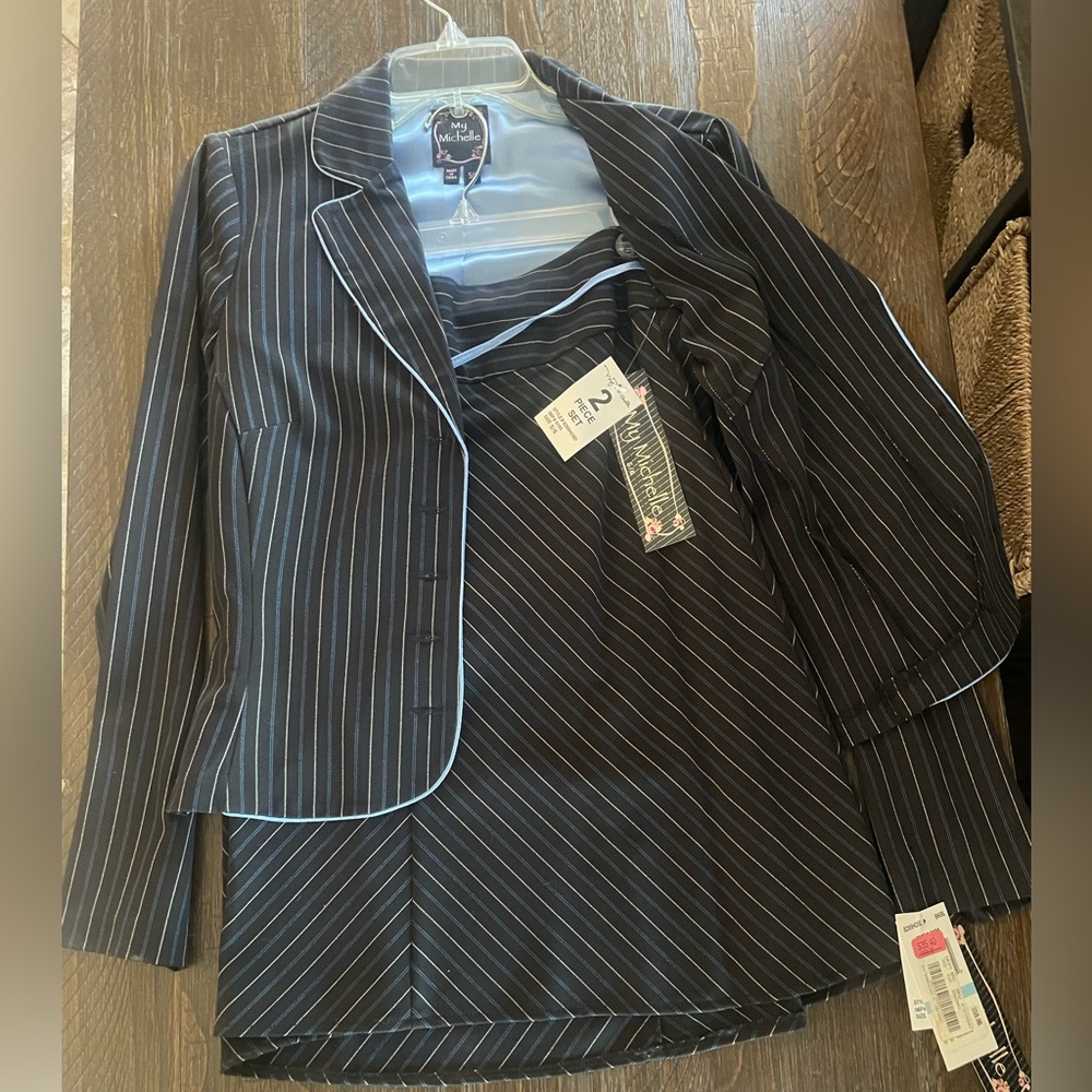 My Michelle business jacket and skirt
